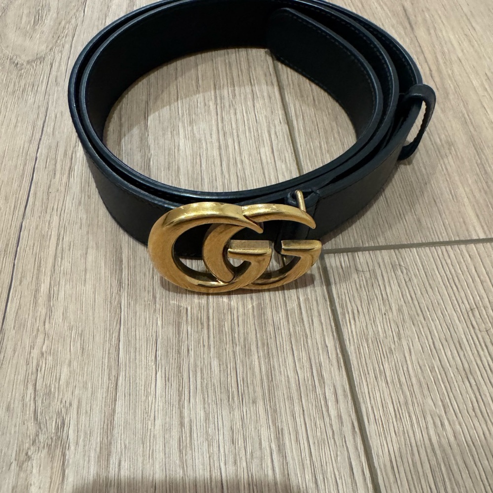Gucci Black Belt with Gold GG Buckle